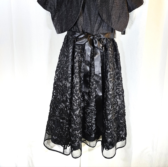 2/$20 R&M Richard's 2PC Dress Set - Picture 3 of 9